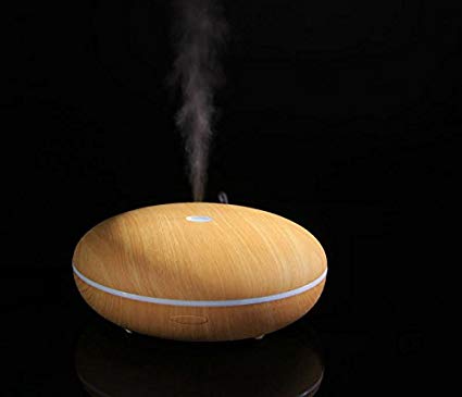 Unishow Aroma Essential Oil Humidifier with Colorful LED Lights and Cool Mist w/ FREE SCENT OIL (Wooden Flat Style)